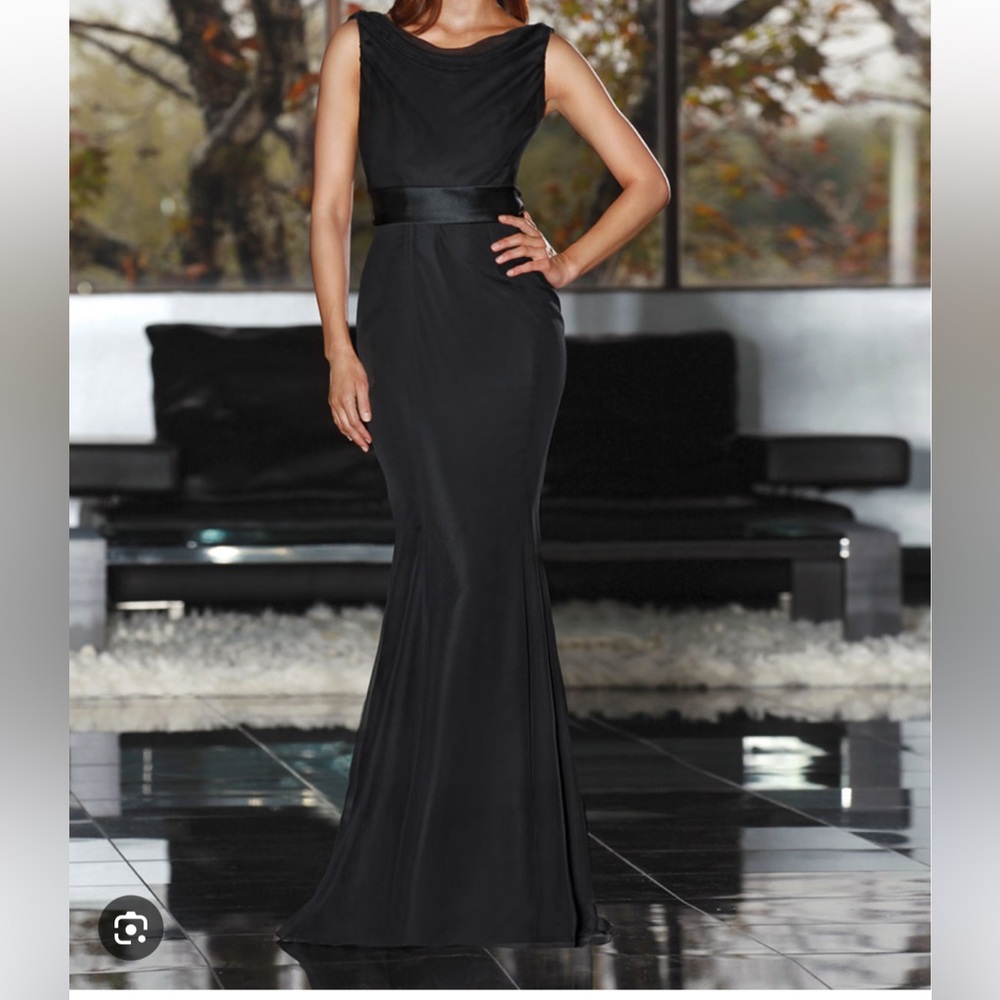 DaVinci Black Maxi Dress